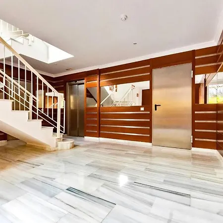 Ocean View Holiday La Arena Apartamento *